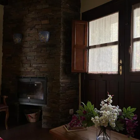 Casa rural Casa Gloria *