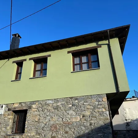 Casa Gloria * Moncó